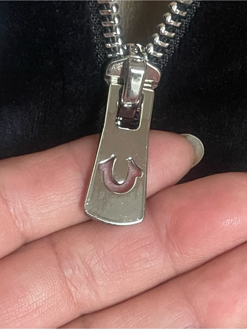 True Religion CRYSTAL HORSESHOE
VELOUR SHRUNKEN ZIP. front size S - Picture 15 of 16